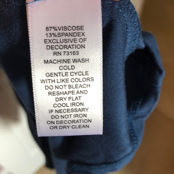 Dress - Picture 4 of 4